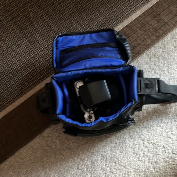 many cameras, many different size lenses, camera affect lenses and perfect shape - Picture 12 of 16